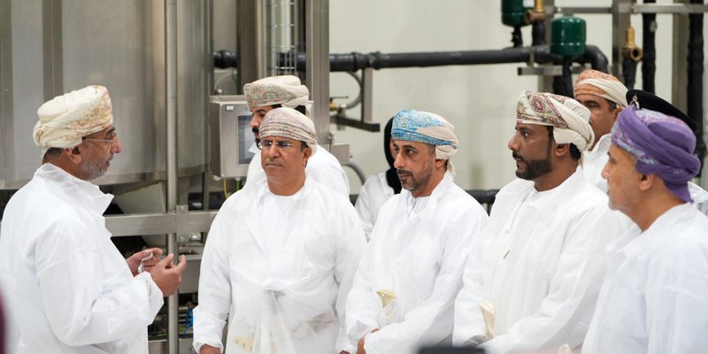 افتتاحُ مصنع غذائي بمدينة خزائن الاقتصادية ببركاء باستثمار قدره 25 مليون ريال عُماني