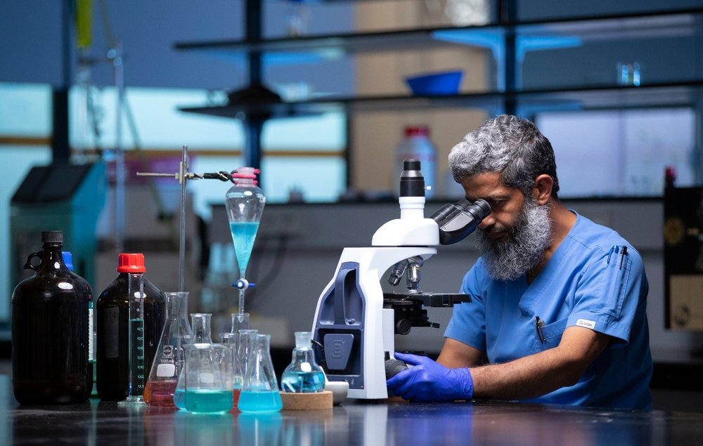 بحث وطني رائد في الطب التجديدي يفوز بالجائزة الأولى للبحث العلمي لعام 2025