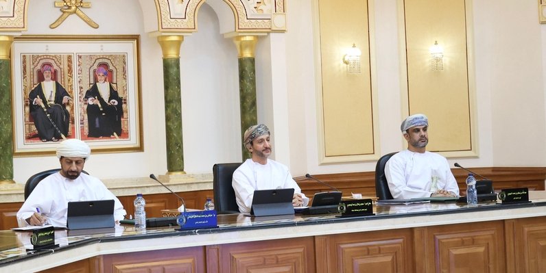 قضايا وآراء في الصحافة العالمية