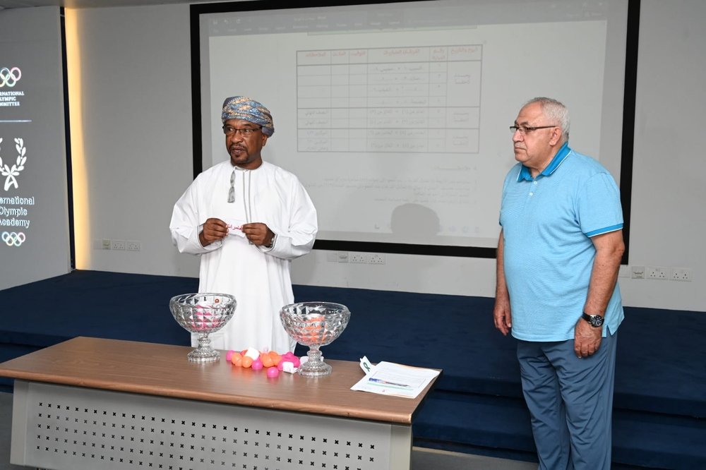 مواجهة مبكرة بين نادي عُمان ومسقط في دور الثمانية لكرة اليد